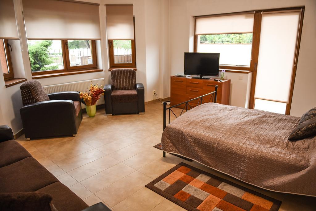 Modern Apartment Near City Center Kaloşvar Dış mekan fotoğraf